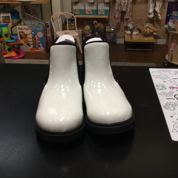 Native Kensington Boot NWT NIB - Picture 7 of 7